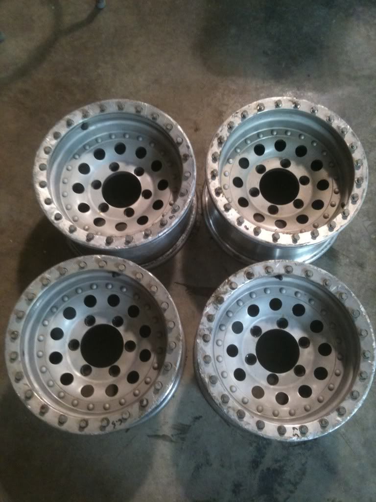 15x8 Champion Aluminum beadlocks Pirate 4x4
